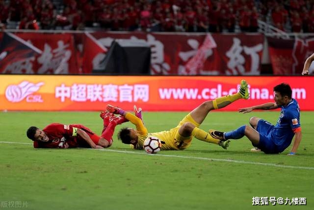 国安客场大胜津门虎，球员表现各异引发讨论